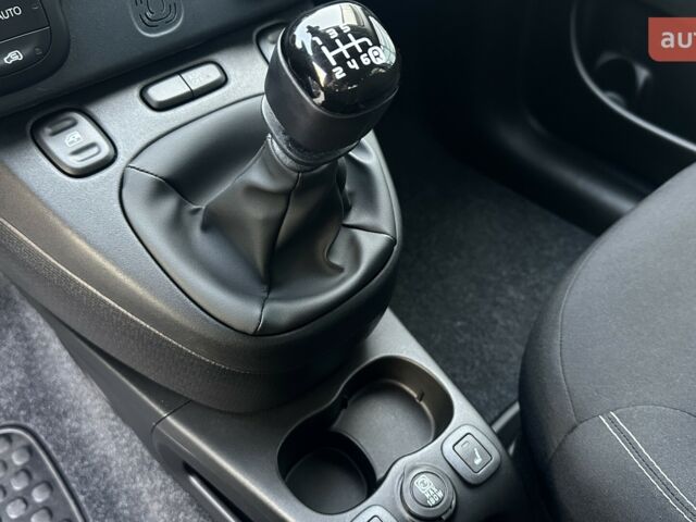 купить новое авто Фиат Панда 2023 года от официального дилера Форвард-Авто Фиат фото