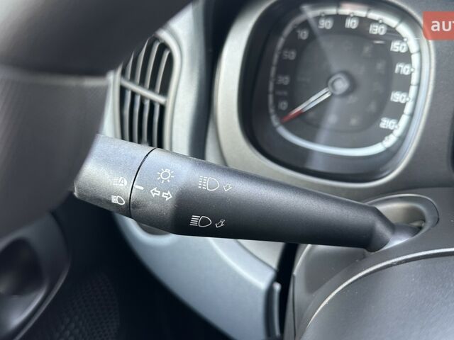 купить новое авто Фиат Панда 2023 года от официального дилера Форвард-Авто Фиат фото