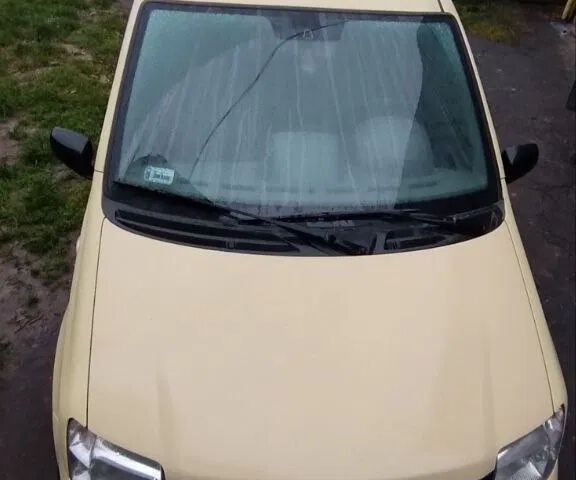 Жовтий Фіат Панда, об'ємом двигуна 1.1 л та пробігом 160 тис. км за 2400 $, фото 3 на Automoto.ua