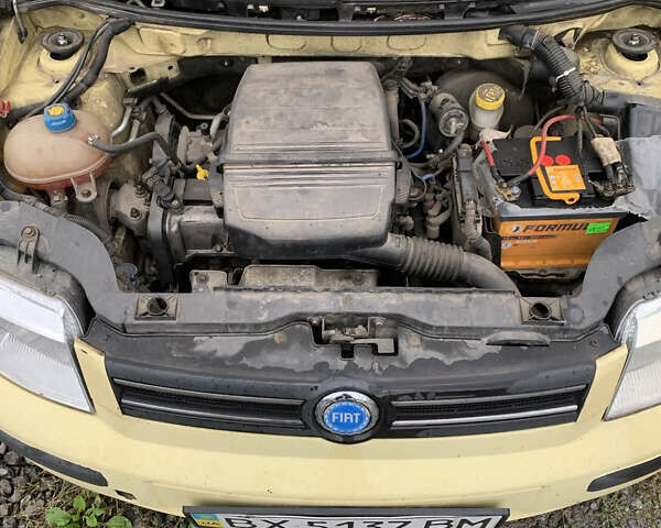 Жовтий Фіат Панда, об'ємом двигуна 1.4 л та пробігом 184 тис. км за 2700 $, фото 6 на Automoto.ua