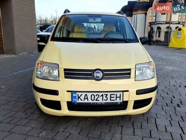 Желтый Фиат Панда, объемом двигателя 1.24 л и пробегом 147 тыс. км за 3750 $, фото 23 на Automoto.ua