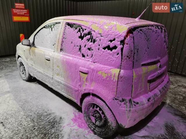Желтый Фиат Панда, объемом двигателя 1.1 л и пробегом 180 тыс. км за 3950 $, фото 16 на Automoto.ua