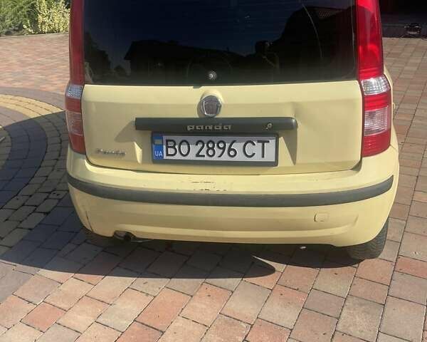 Желтый Фиат Панда, объемом двигателя 1.11 л и пробегом 170 тыс. км за 2800 $, фото 4 на Automoto.ua
