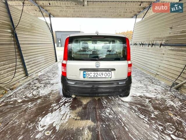 Фиат Панда 2005 в Трускавце на Automoto.ua Серый Фиат Панда, объемом двигателя 1.1 л и пробегом 298 тыс. км за 2600 $, фото 5 на Automoto.ua