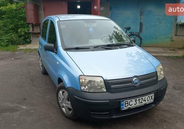 Синий Фиат Панда, объемом двигателя 1.11 л и пробегом 164 тыс. км за 2999 $, фото 2 на Automoto.ua