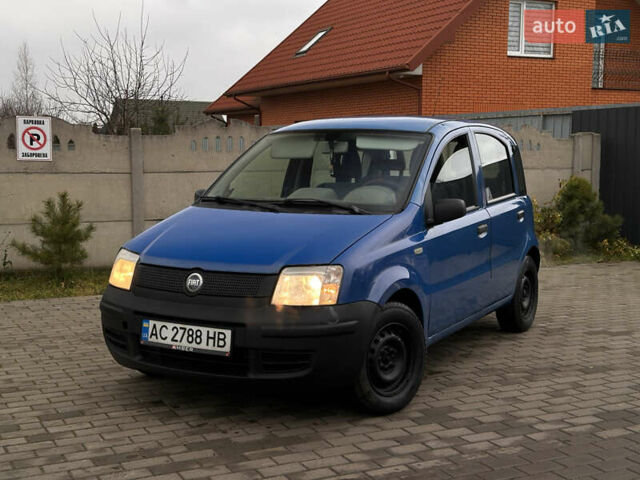Синий Фиат Панда, объемом двигателя 1.11 л и пробегом 287 тыс. км за 2400 $, фото 1 на Automoto.ua