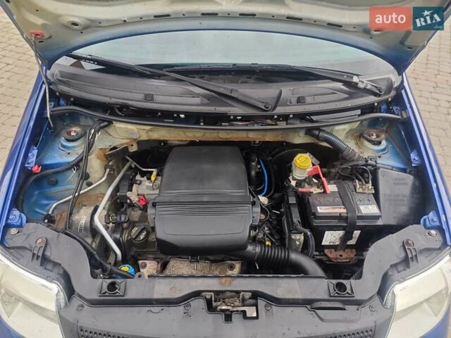 Синій Фіат Панда, об'ємом двигуна 1.1 л та пробігом 258 тис. км за 3300 $, фото 19 на Automoto.ua