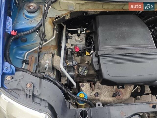 Синій Фіат Панда, об'ємом двигуна 1.1 л та пробігом 258 тис. км за 3300 $, фото 21 на Automoto.ua