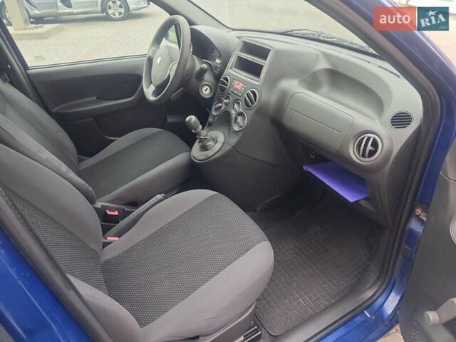 Синій Фіат Панда, об'ємом двигуна 1.1 л та пробігом 258 тис. км за 3300 $, фото 14 на Automoto.ua