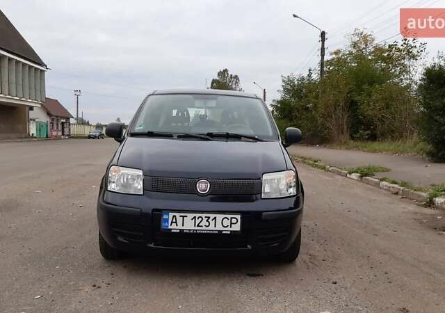 Синий Фиат Панда, объемом двигателя 1.24 л и пробегом 158 тыс. км за 3200 $, фото 1 на Automoto.ua
