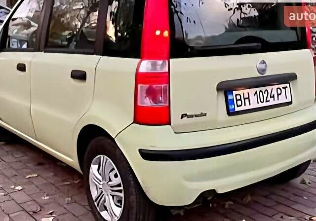 Зеленый Фиат Панда, объемом двигателя 1.24 л и пробегом 208 тыс. км за 3000 $, фото 7 на Automoto.ua
