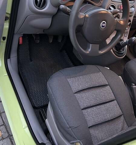 Зеленый Фиат Панда, объемом двигателя 1.2 л и пробегом 170 тыс. км за 2900 $, фото 5 на Automoto.ua