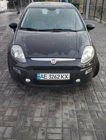 Чорний Фіат Пунто Ево, об'ємом двигуна 1.25 л та пробігом 271 тис. км за 4500 $, фото 1 на Automoto.ua