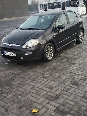 Чорний Фіат Пунто Ево, об'ємом двигуна 1.25 л та пробігом 271 тис. км за 4500 $, фото 16 на Automoto.ua