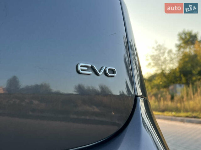 Серый Фиат Пунто Эво, объемом двигателя 1.37 л и пробегом 182 тыс. км за 5200 $, фото 6 на Automoto.ua