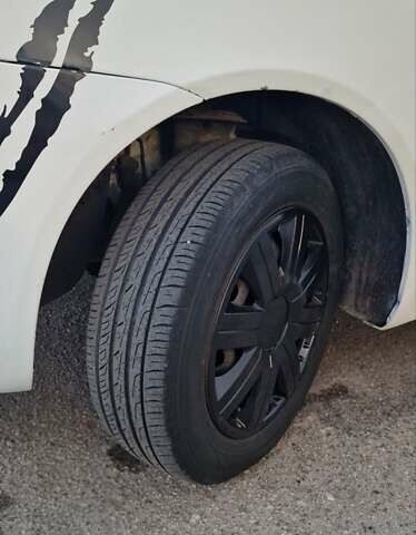 Белый Фиат Пунто, объемом двигателя 1.24 л и пробегом 159 тыс. км за 3650 $, фото 22 на Automoto.ua