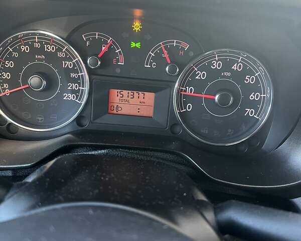 Білий Фіат Пунто, об'ємом двигуна 1.4 л та пробігом 151 тис. км за 4200 $, фото 8 на Automoto.ua