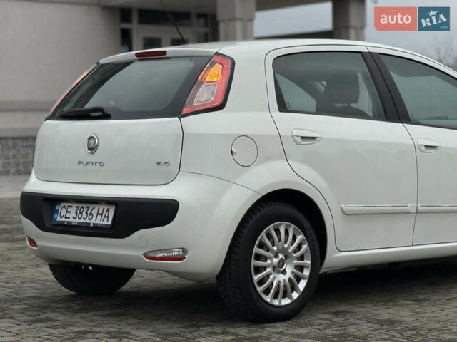 Білий Фіат Пунто, об'ємом двигуна 1.3 л та пробігом 118 тис. км за 3990 $, фото 5 на Automoto.ua