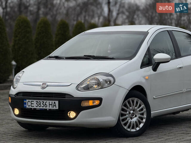 Білий Фіат Пунто, об'ємом двигуна 1.3 л та пробігом 118 тис. км за 3990 $, фото 2 на Automoto.ua
