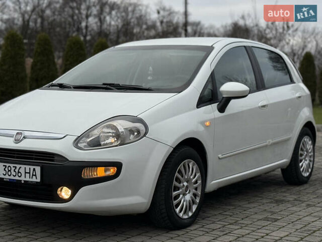 Білий Фіат Пунто, об'ємом двигуна 1.3 л та пробігом 118 тис. км за 3990 $, фото 13 на Automoto.ua