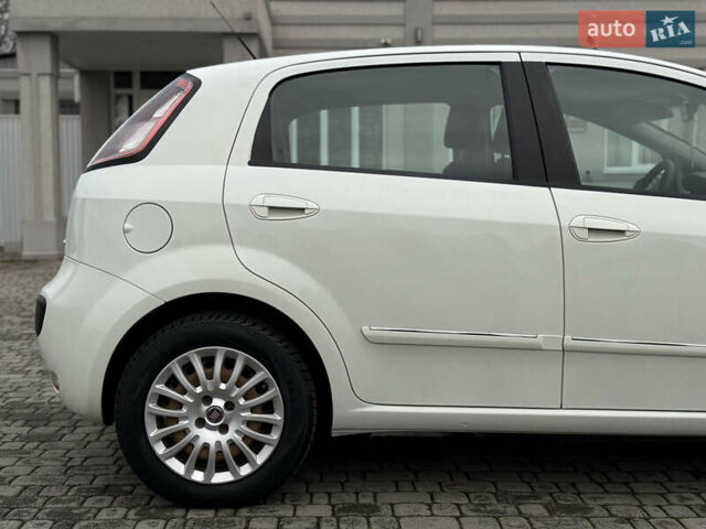 Білий Фіат Пунто, об'ємом двигуна 1.3 л та пробігом 118 тис. км за 3990 $, фото 18 на Automoto.ua