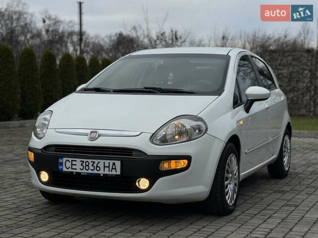 Білий Фіат Пунто, об'ємом двигуна 1.3 л та пробігом 118 тис. км за 3990 $, фото 12 на Automoto.ua