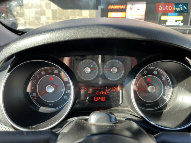 Белый Фиат Пунто, объемом двигателя 1.4 л и пробегом 192 тыс. км за 5499 $, фото 13 на Automoto.ua