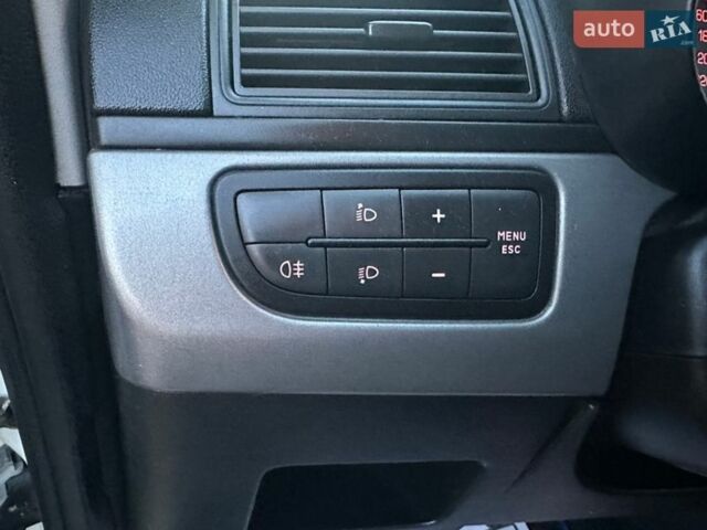 Белый Фиат Пунто, объемом двигателя 1.25 л и пробегом 232 тыс. км за 3650 $, фото 21 на Automoto.ua