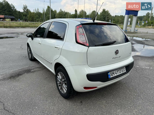 Білий Фіат Пунто, об'ємом двигуна 1.25 л та пробігом 256 тис. км за 4400 $, фото 29 на Automoto.ua
