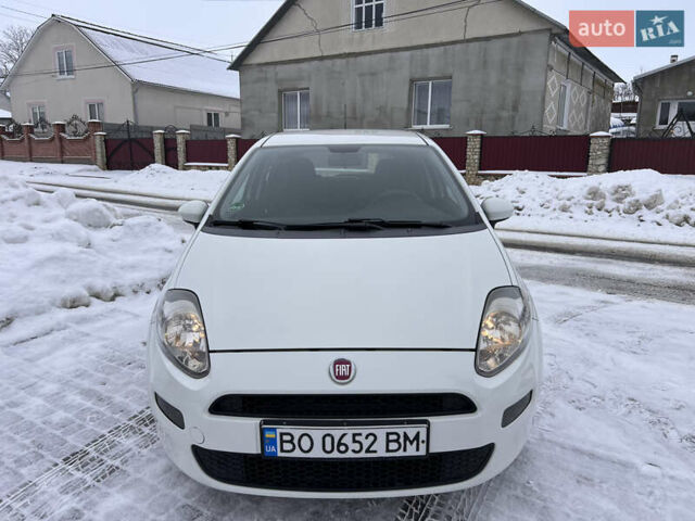 Белый Фиат Пунто, объемом двигателя 1.25 л и пробегом 265 тыс. км за 4200 $, фото 7 на Automoto.ua
