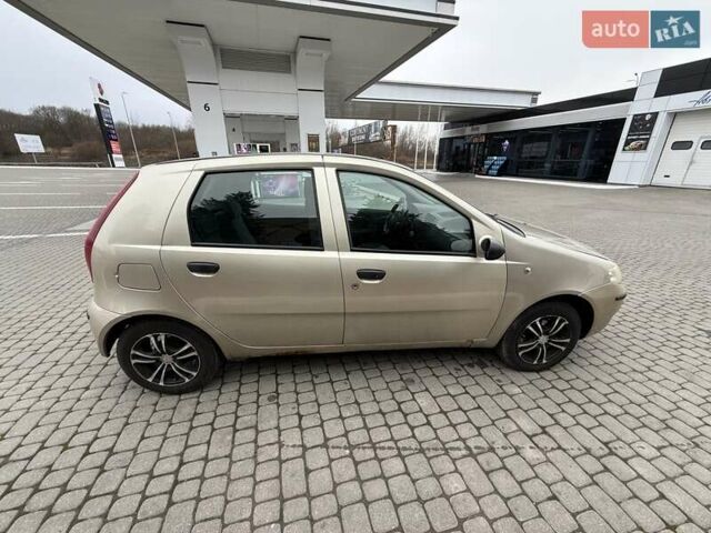 Бежевий Фіат Пунто, об'ємом двигуна 1 л та пробігом 220 тис. км за 2450 $, фото 7 на Automoto.ua