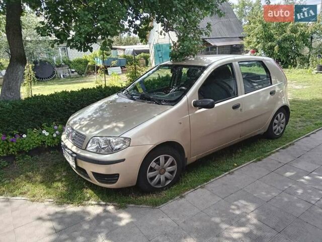 Бежевый Фиат Пунто, объемом двигателя 1.24 л и пробегом 140 тыс. км за 3900 $, фото 2 на Automoto.ua