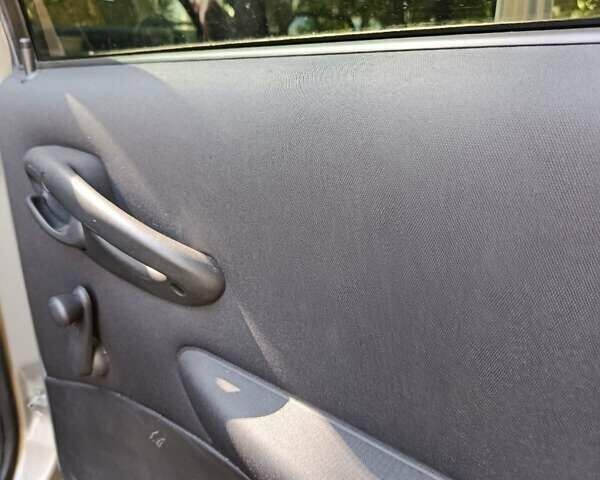 Фиат Пунто 2010 в Кременчуге на Automoto.ua Бежевый Фиат Пунто, объемом двигателя 1.24 л и пробегом 71 тыс. км за 4500 $, фото 12 на Automoto.ua