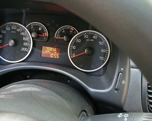 Фиат Пунто 2010 в Кременчуге на Automoto.ua Бежевый Фиат Пунто, объемом двигателя 1.24 л и пробегом 71 тыс. км за 4500 $, фото 2 на Automoto.ua