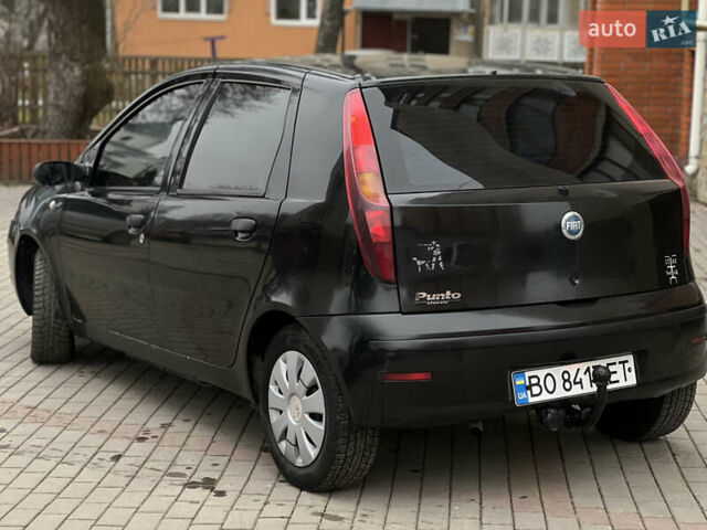 Черный Фиат Пунто, объемом двигателя 1.2 л и пробегом 182 тыс. км за 2299 $, фото 2 на Automoto.ua