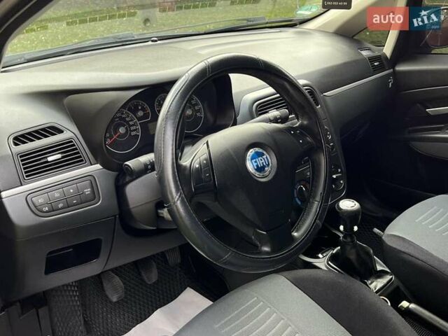 Фиат Пунто 2007 в Коломые на Automoto.ua Черный Фиат Пунто, объемом двигателя 1.37 л и пробегом 247 тыс. км за 3999 $, фото 5 на Automoto.ua