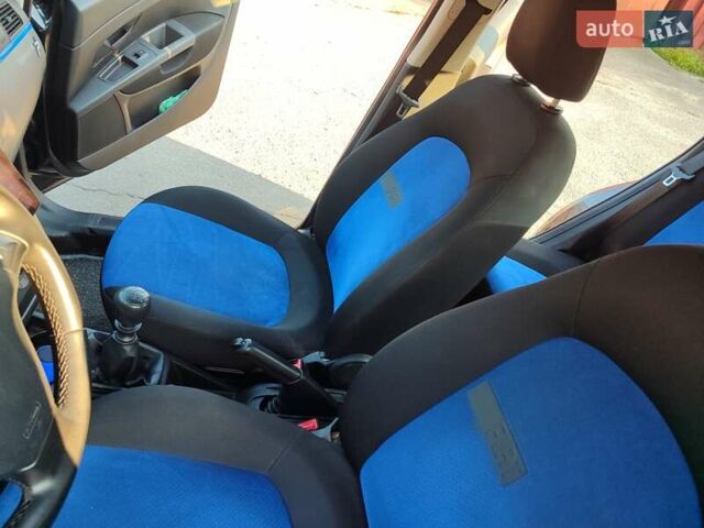 Черный Фиат Пунто, объемом двигателя 1.37 л и пробегом 259 тыс. км за 4700 $, фото 12 на Automoto.ua