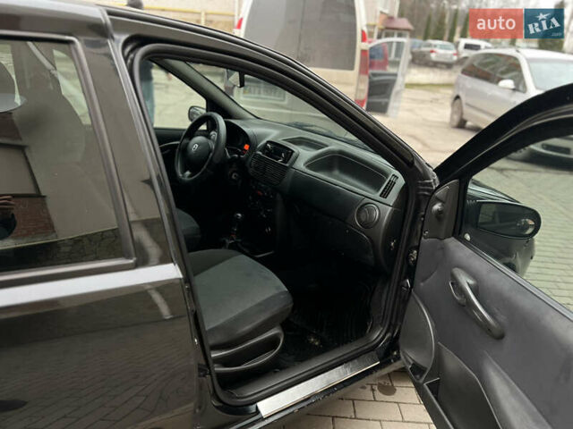Черный Фиат Пунто, объемом двигателя 1.2 л и пробегом 182 тыс. км за 2299 $, фото 9 на Automoto.ua