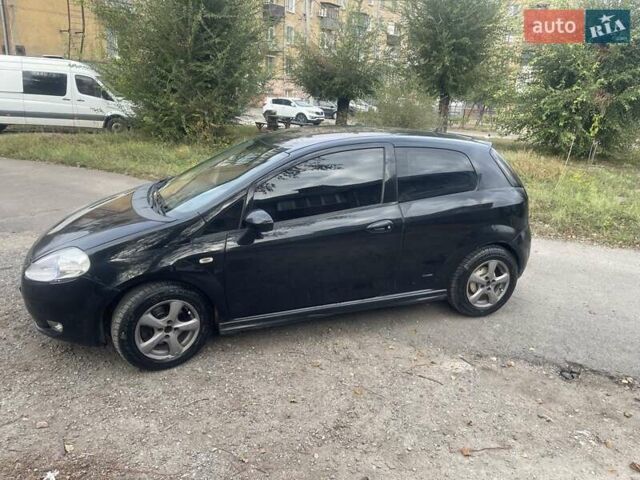 Черный Фиат Пунто, объемом двигателя 1.25 л и пробегом 276 тыс. км за 3700 $, фото 3 на Automoto.ua