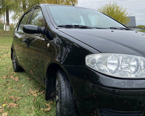 Фіат Пунто 2007 у Богуславе на Automoto.ua Чорний Фіат Пунто, об'ємом двигуна 1.24 л та пробігом 120 тис. км за 3250 $, фото 11 на Automoto.ua