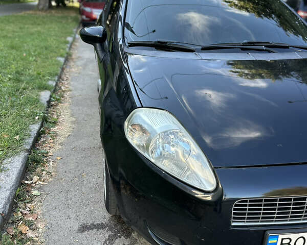 Фиат Пунто 2007 в Хмельницком на Automoto.ua Черный Фиат Пунто, объемом двигателя 1.4 л и пробегом 251 тыс. км за 3300 $, фото 2 на Automoto.ua