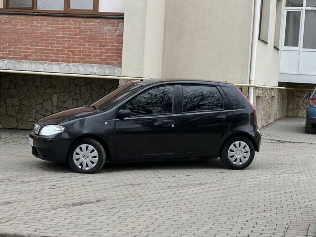 Чорний Фіат Пунто, об'ємом двигуна 1.2 л та пробігом 182 тис. км за 2299 $, фото 1 на Automoto.ua