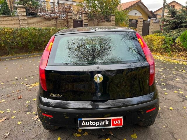 Черный Фиат Пунто, объемом двигателя 1.2 л и пробегом 150 тыс. км за 3990 $, фото 5 на Automoto.ua
