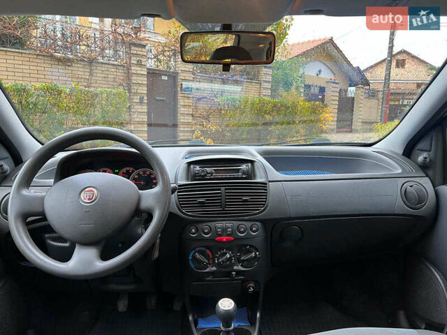 Чорний Фіат Пунто, об'ємом двигуна 1.2 л та пробігом 150 тис. км за 3990 $, фото 13 на Automoto.ua