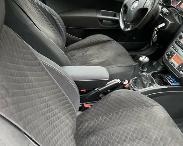 Черный Фиат Пунто, объемом двигателя 1.37 л и пробегом 270 тыс. км за 3700 $, фото 14 на Automoto.ua