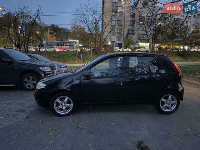 Фиат Пунто 2008 в Киеве на Automoto.ua Черный Фиат Пунто, объемом двигателя 1.24 л и пробегом 150 тыс. км за 3500 $, фото 8 на Automoto.ua