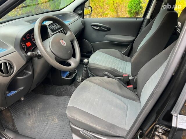 Черный Фиат Пунто, объемом двигателя 1.2 л и пробегом 150 тыс. км за 3990 $, фото 9 на Automoto.ua