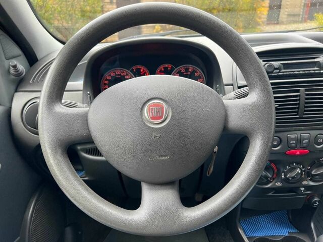 Черный Фиат Пунто, объемом двигателя 1.2 л и пробегом 150 тыс. км за 3990 $, фото 10 на Automoto.ua