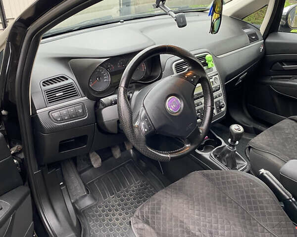 Черный Фиат Пунто, объемом двигателя 1.37 л и пробегом 270 тыс. км за 3700 $, фото 12 на Automoto.ua