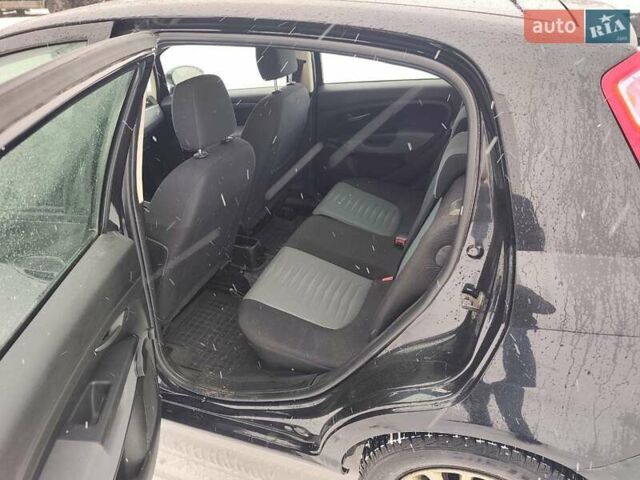 Чорний Фіат Пунто, об'ємом двигуна 1.3 л та пробігом 244 тис. км за 5000 $, фото 8 на Automoto.ua